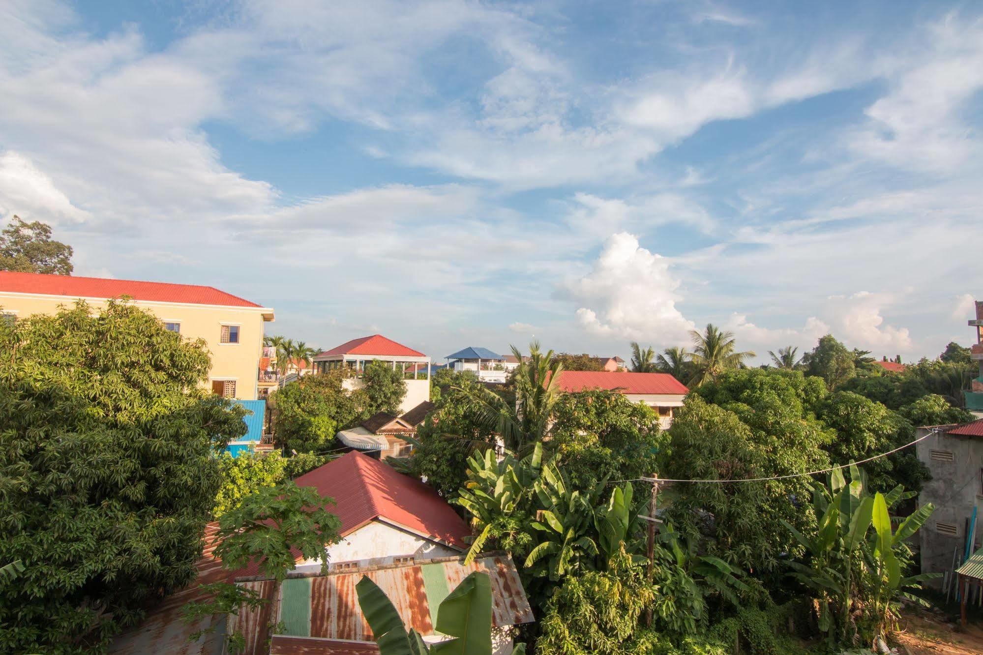 Noni Tree Hostel Siem Reap Ngoại thất bức ảnh