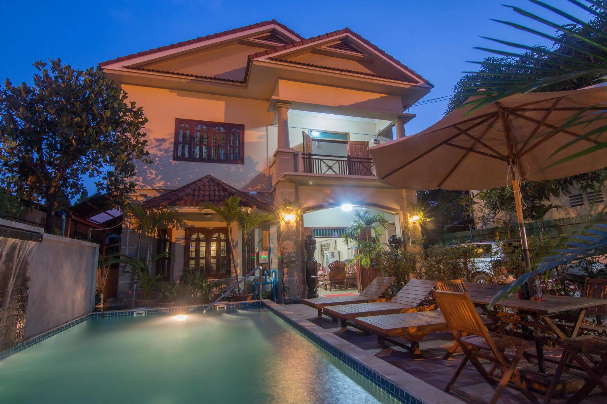 Noni Tree Hostel Siem Reap Ngoại thất bức ảnh